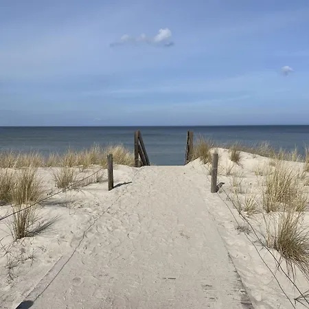 Apartment Strandvilla - Lub111 By Interhome